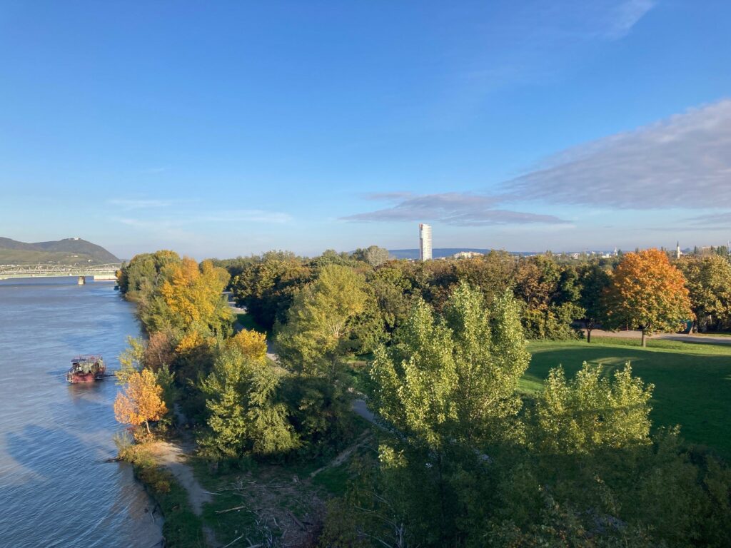 Herbstliche Landschaft auf der Donauinsel